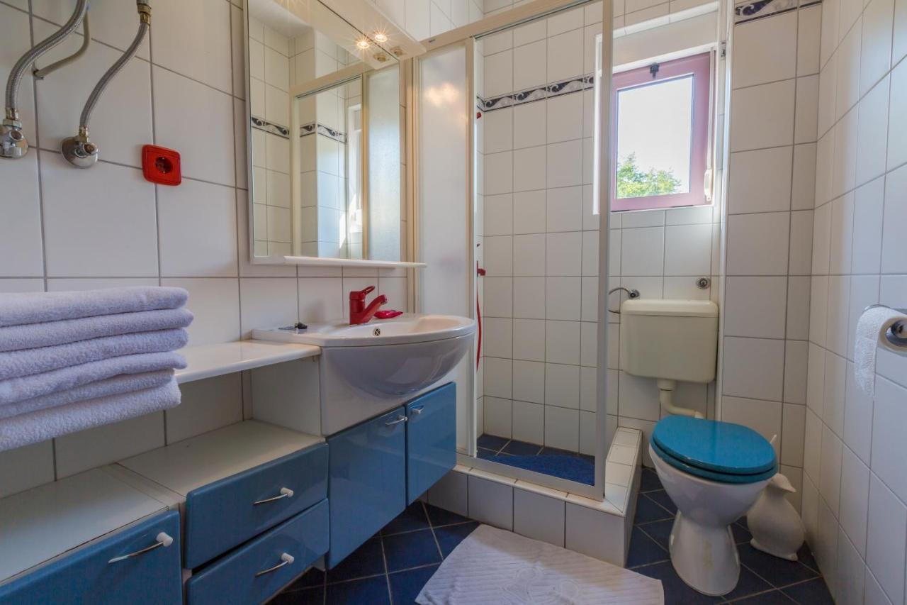 Apartmani Rino ドラマリ エクステリア 写真